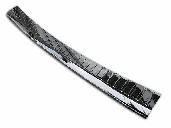 Mercedes W212 farmari 13-16 takapuskurin suojalista mustakiillotettu rosteri