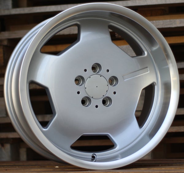 Silver monostyle 19x8.5x9.5 5/112 MB lippavanteet